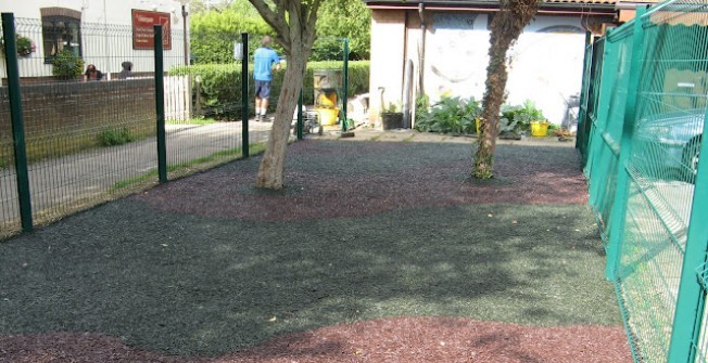 Rubber Mulch Depth in Broad Oak